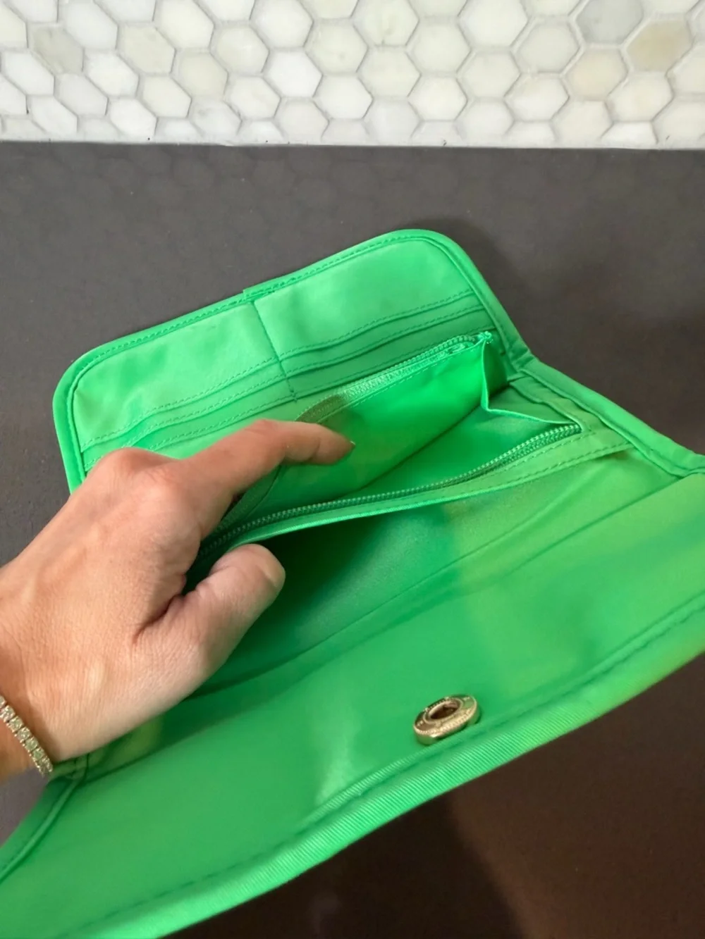 Stoney Clover‎ Lane Bright Neon Green Trifold Long Wallet EUC